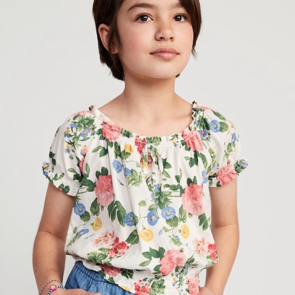 Old navy Short puff sleeve smocked floral top girls size small new nwt - Picture 2 of 5